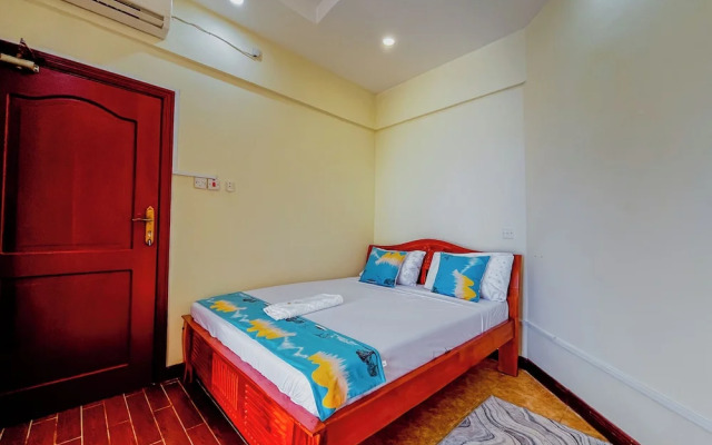 Kuzuri Kwetu Beachfront Apartments