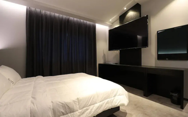 Dubai Hotel