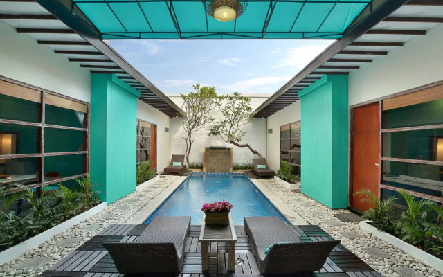The Vie Villa Legian