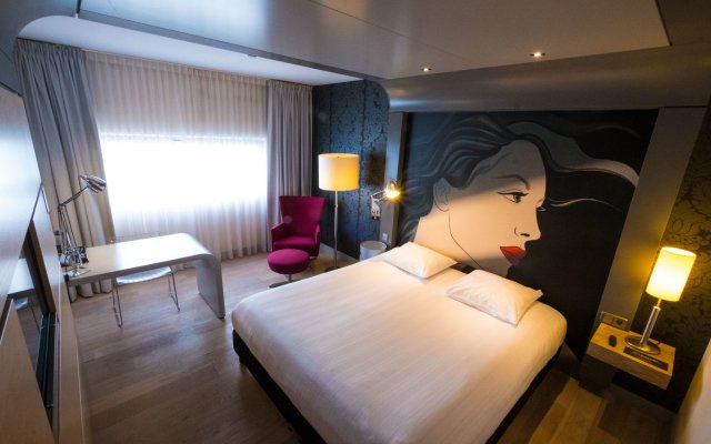 Leonardo Hotel Almere City Center