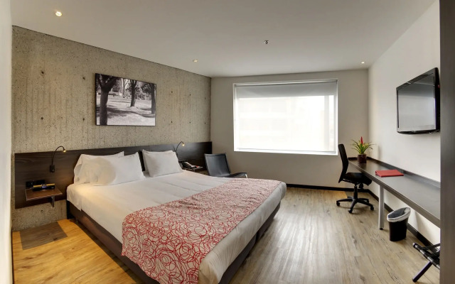 Hotel B3 Virrey