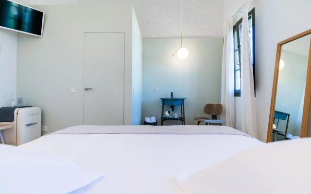 Sodium Hotel Boutique
