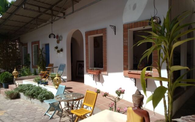 The Cashew Nut Guesthouse