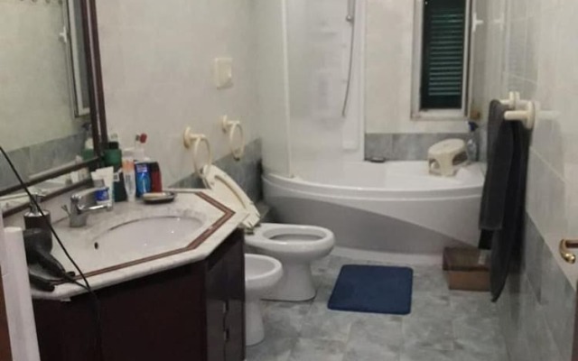 Modern and Cosy Apartment in Genoa, Italy