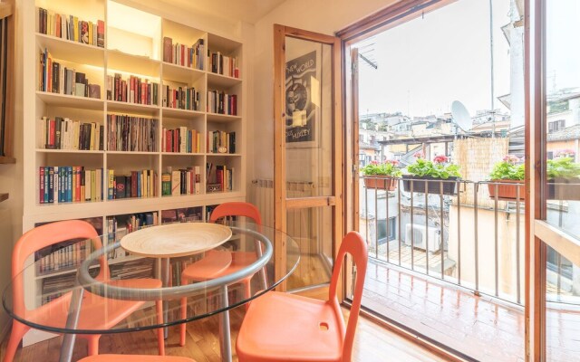 Boschetto Peaceful Apartment in Rione Monti