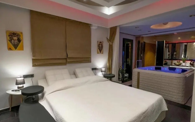 Pervolia-House