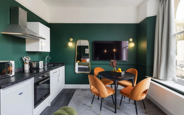 Your Apartment Clifton House