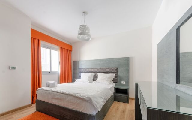 Vesta - Luxury Apt- 2BR - CFC II