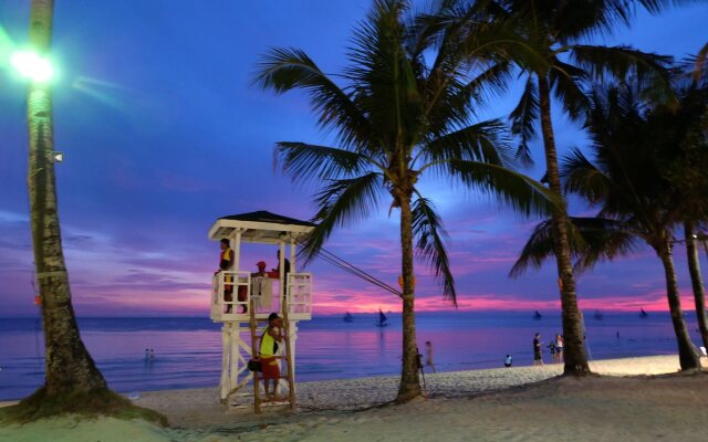 Paradise Garden Hotel and Convention Boracay Powered by ASTON
