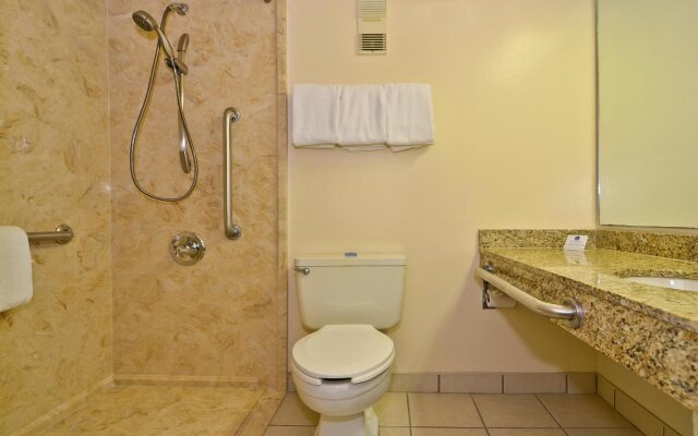 Best Western Crossroads Inn