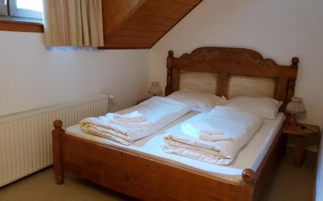 Hotel-Pension Edelweiss