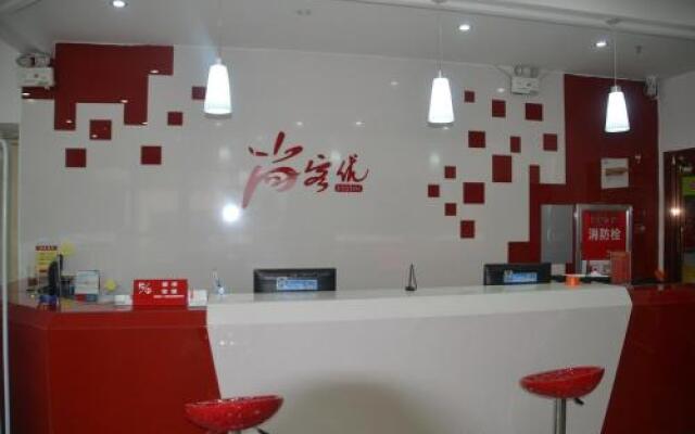 Luoyang New Shengguang Hotel