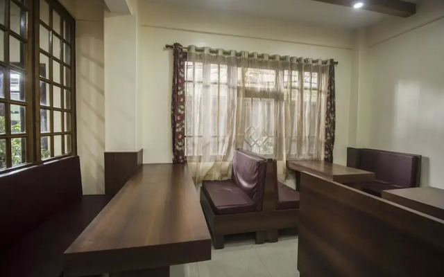 OYO 5055 Hotel Pinewood