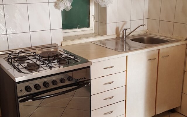 Apartments Tona
