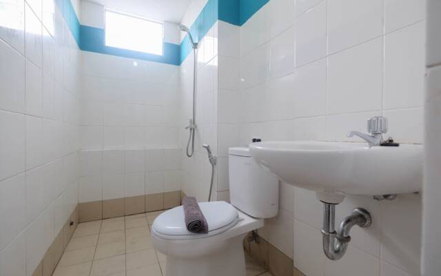 Great Location And Comfort 3Br At Bassura City Apartment