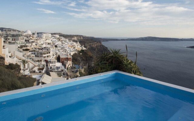 Kastro Suites