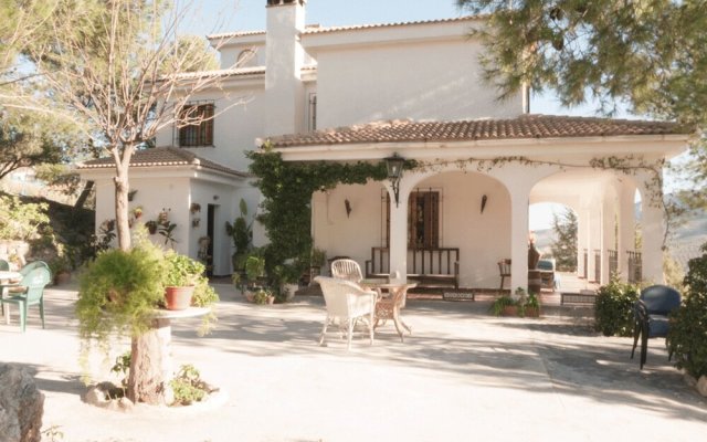 Villa With 5 Bedrooms in La Guardia de Jaén, With Wonderful Mountain V