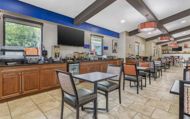 Best Western Asheville Blue Ridge Parkway