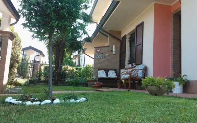 B&B La Donna Con La Valigia