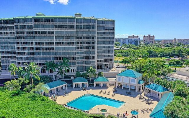 Seascape at Waterside