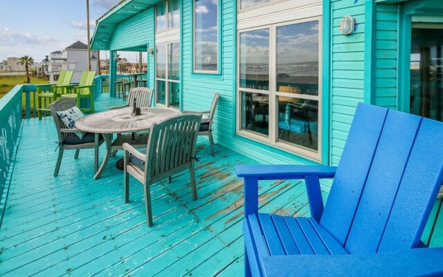 Beachfront Oasis