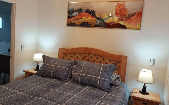 Linda Casa Familiar, Segura Y Muy Buena Ubicación