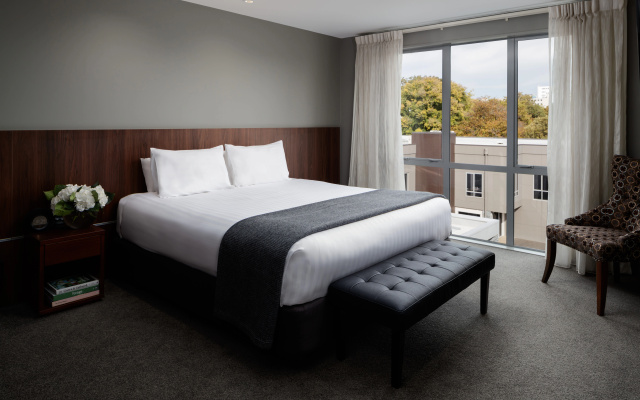 Rydges Latimer Christchurch – Guest Rooms – Christchurch