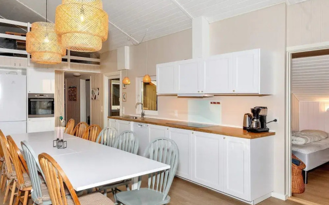 14 Person Holiday Home in Logstor-by Traum