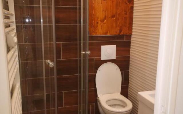 Agreable Studio Renove Avec Place de Parking