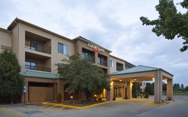 Courtyard by Marriott Springfield