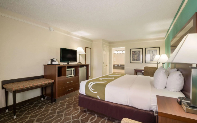 Quality Inn Tulsa Central