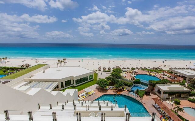 Condo in Ocean Front Resort