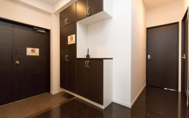 jostar house 402