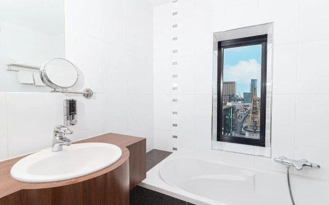 DoubleTree by Hilton Rotterdam Centre Hotel