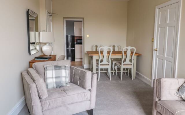 Coquet View Apartment