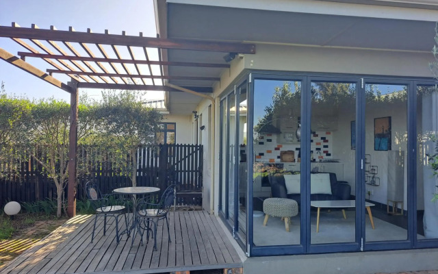 Sunrise and Sunset Apartments at Domaine Coutelier