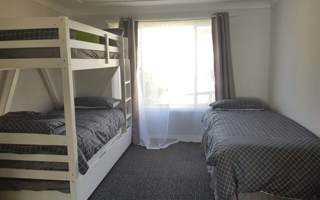Lake Escape - Lake Macquarie