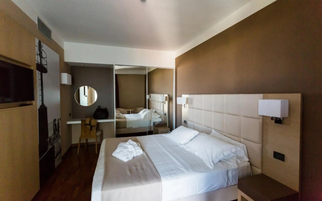Raffaello Hotel