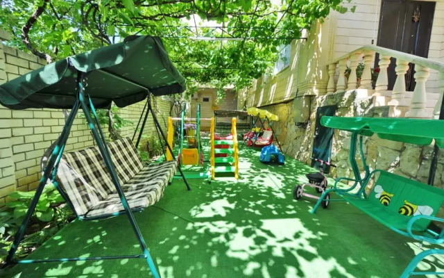 Guest House Kristina 2 at Vityazevo