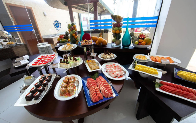 Club Waskaduwa Beach Resort & Spa