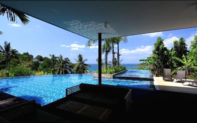 The heights B18 Seaview near Kata Beach