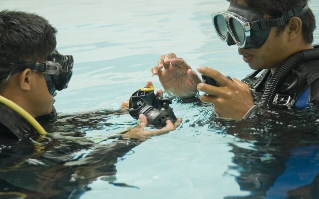 Angelyn's Dive Resort