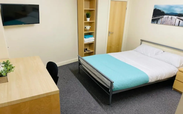 OYO Sangha House - Short Stays