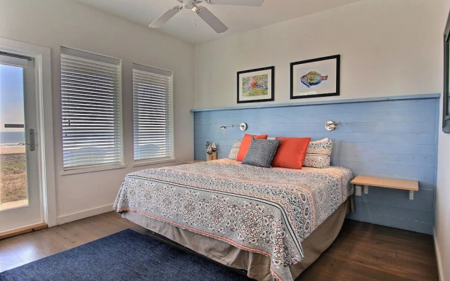 Vista Grande 932 by RedAwning