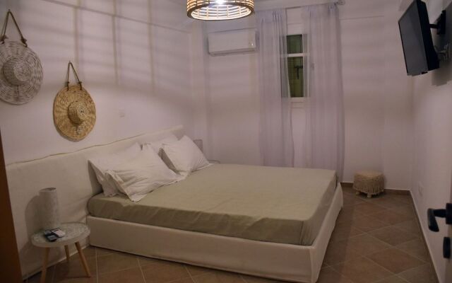 Andros 4 All Seasons Villas & Suites - Agios Petros