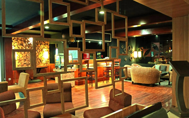 Patra Semarang Hotel & Convention