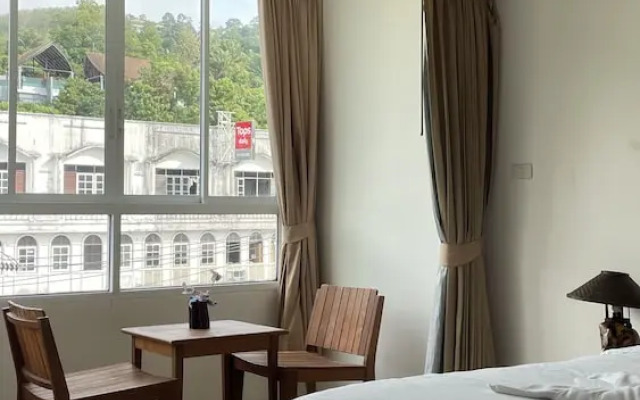Sukcheewa Residence Phuket