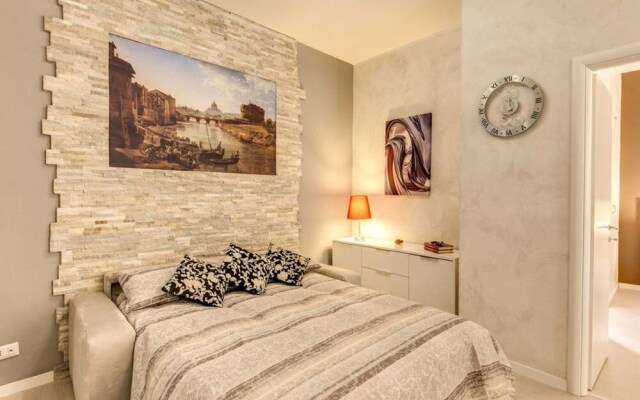Lovely Renovated Flat Very Close to St. Peter
