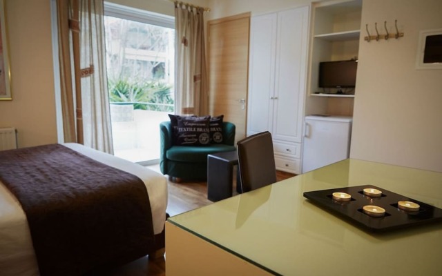 Rivitel Marousi Apartments