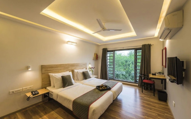 Suvarna Inn by OYO Rooms